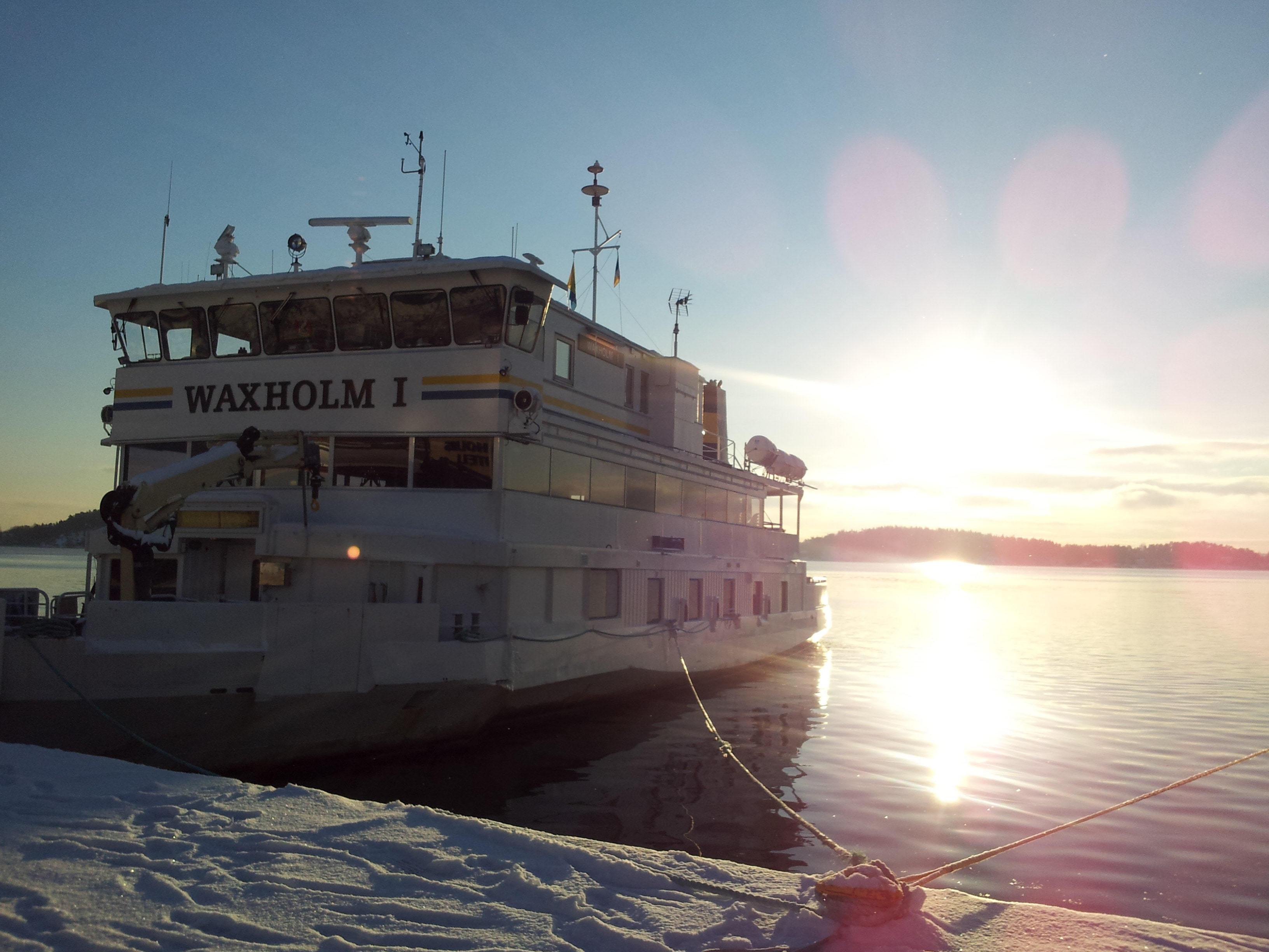 vaxholm-winter-schiff-604