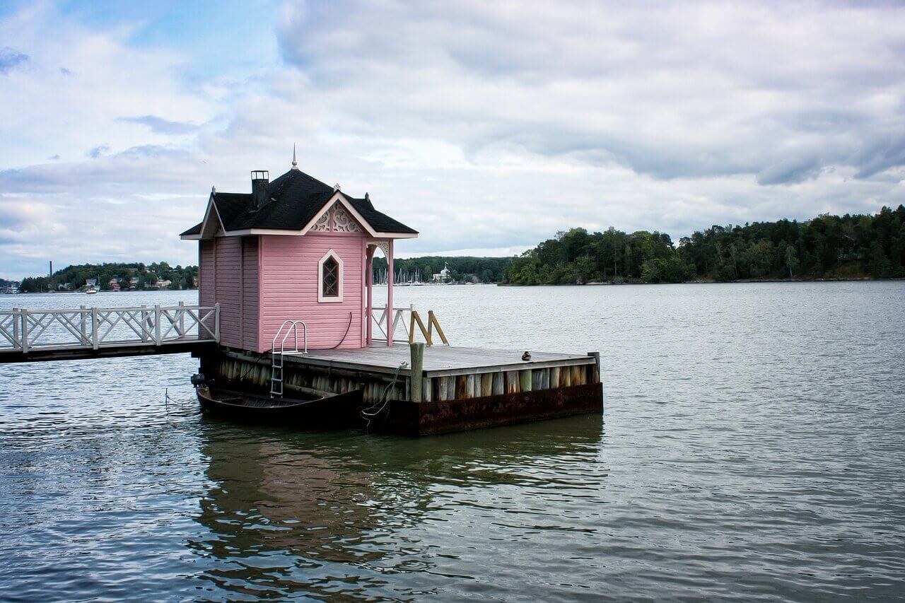 Kleine Sauna am See