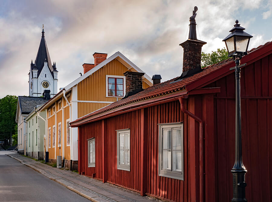 Holzhäuser in Nora, Schweden