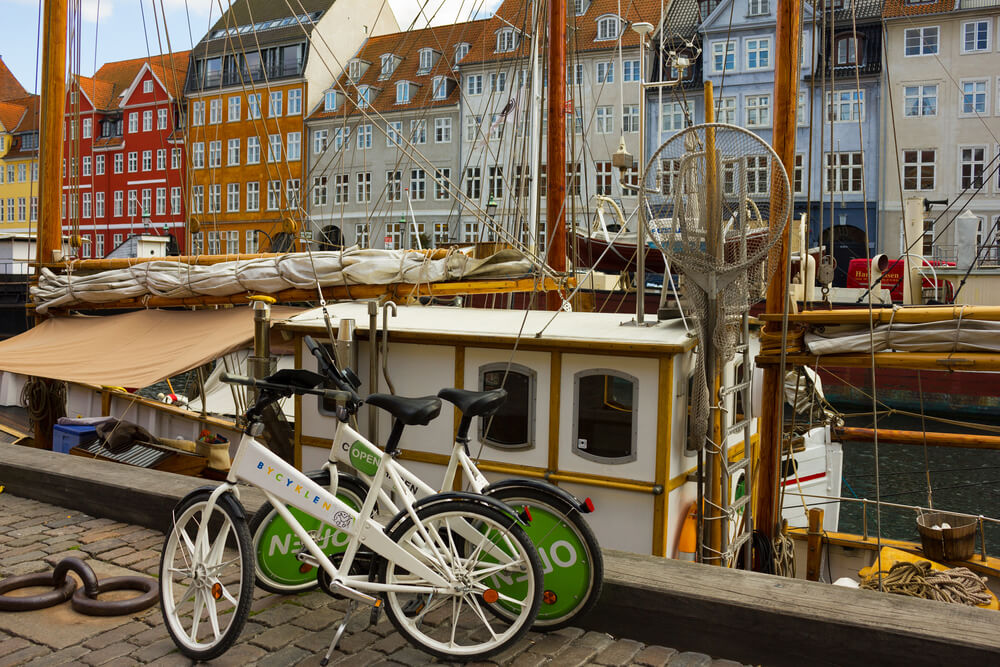 Strandpromenade Nyhavn in Kopenhagen, Dänemark