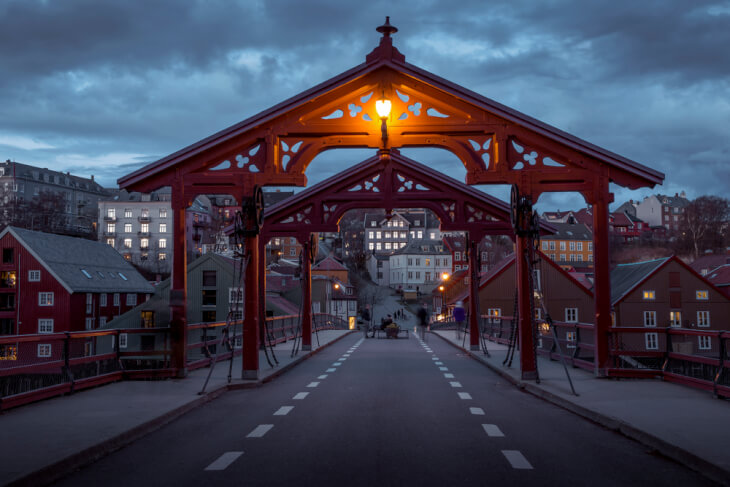 Alte Brücke Gamle Bybro in Trondheim
